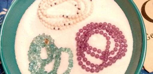 Gemstone Cleansing – Your Questions Answered – PART 1: Salt Bed - Gemisphere