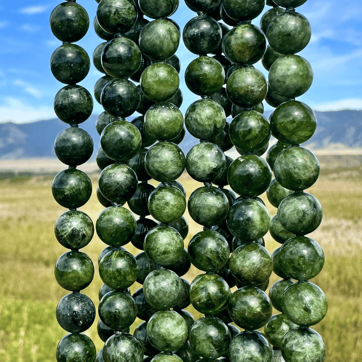 Chrome Diopside (Semi-Precious) - Gemisphere