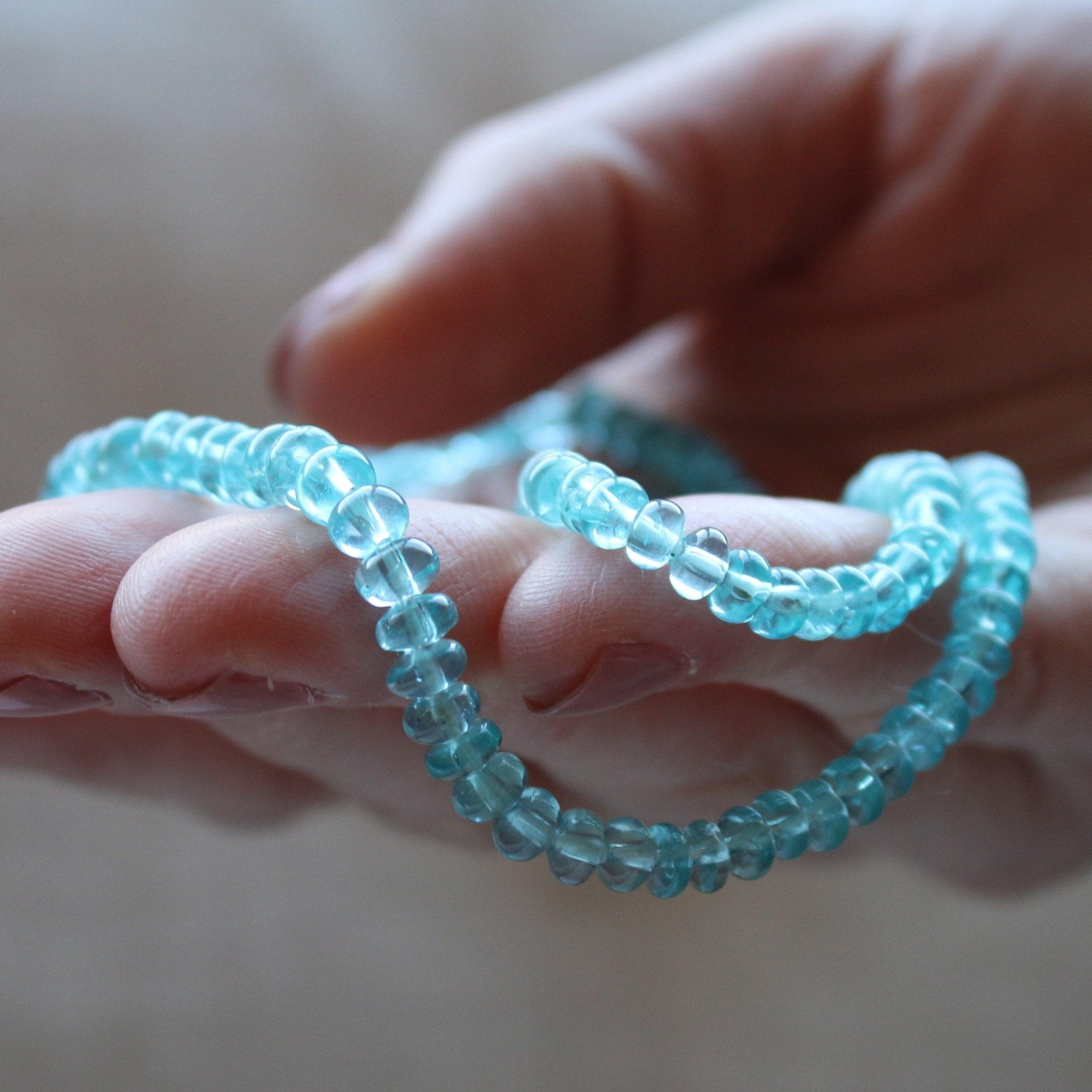 Apatite (Precious) - Gemisphere